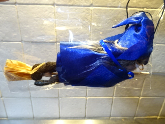 Winnie Witch Halloween Figurine – Seasonal Home Décor